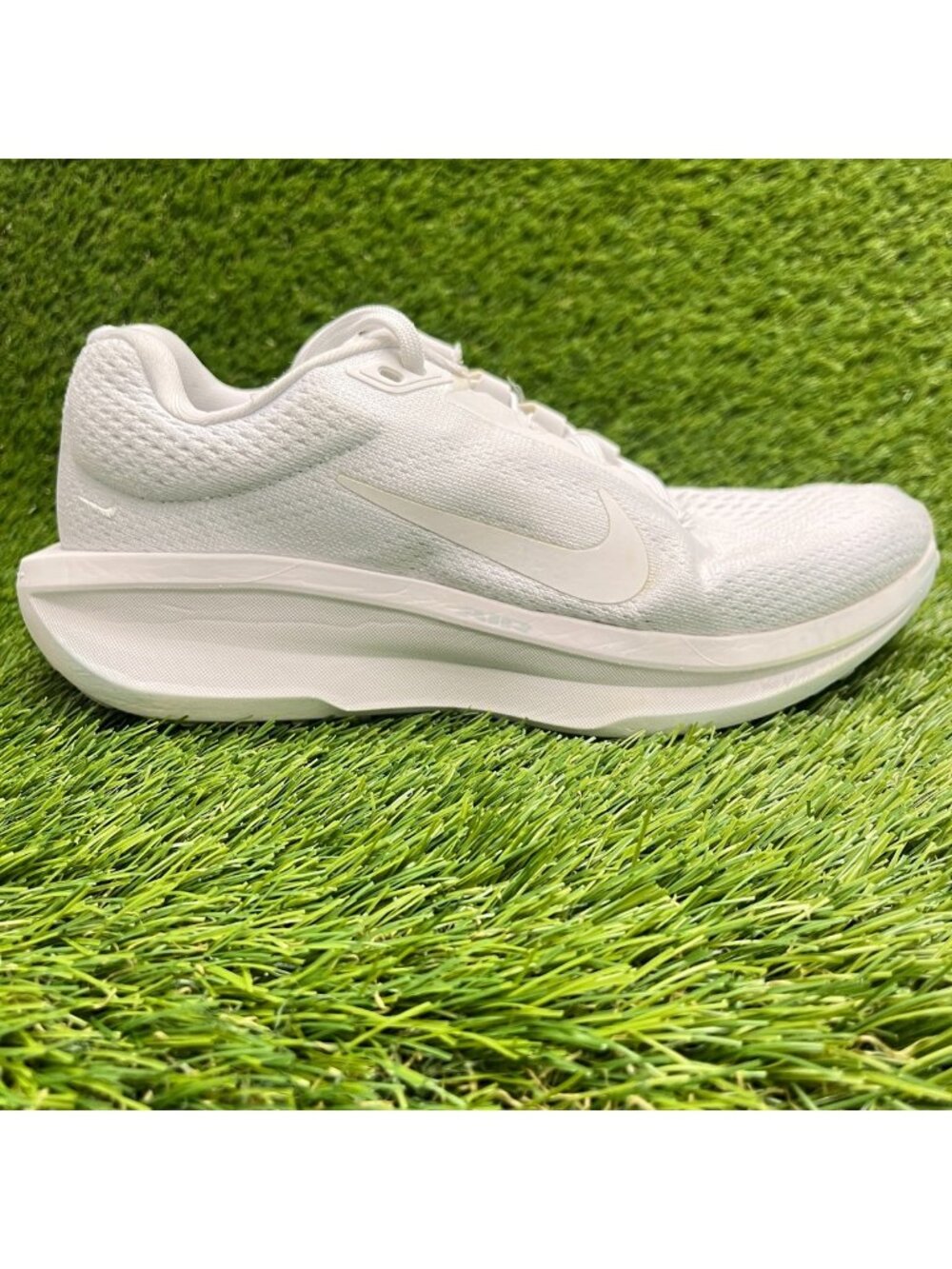 Nike Winflo 11 Womens Size 6.5 White Athletic Running Walking Shoes Sneakers